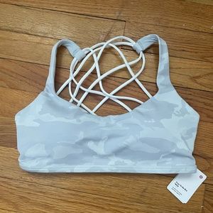 NWT Free to be Wild Bra size 8